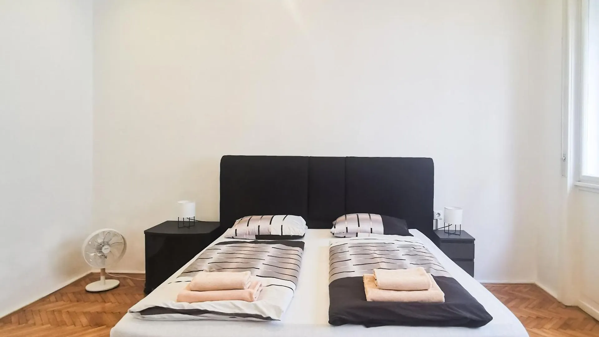 Central New Home Apartment Budapest