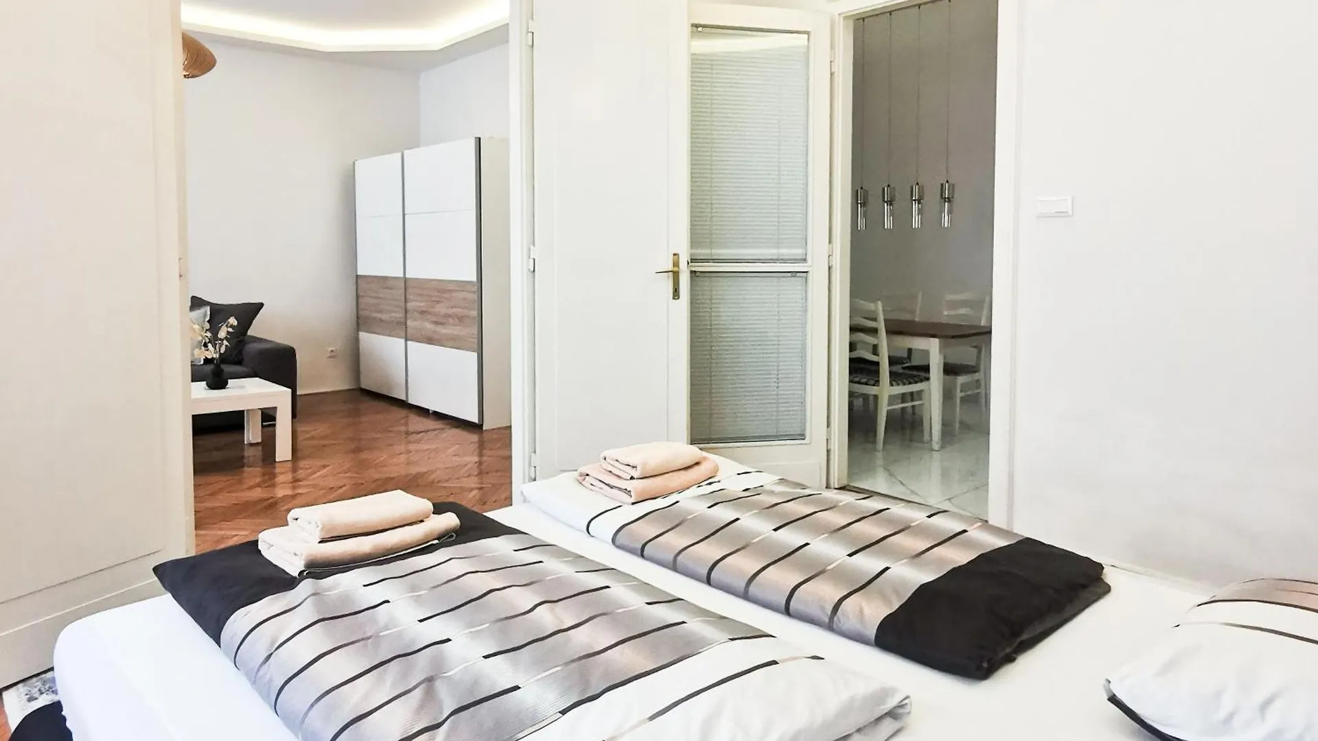 Central New Home Apartment Budapest